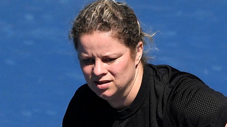 Kim Clijsters trains ahead of the 2020 Dubai Tennis Championships