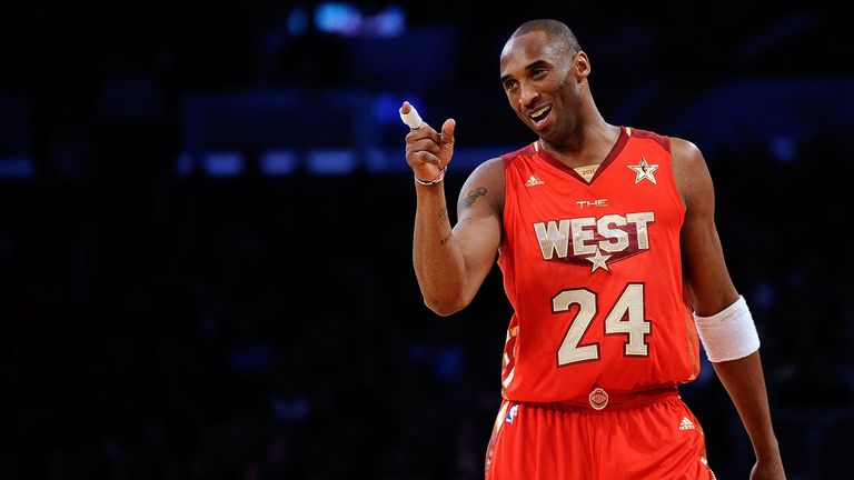   Kobe Bryant de los Lakers de Los Ángeles y los puntos de la Conferencia Oeste en el Juego de Estrellas de la NBA 2011