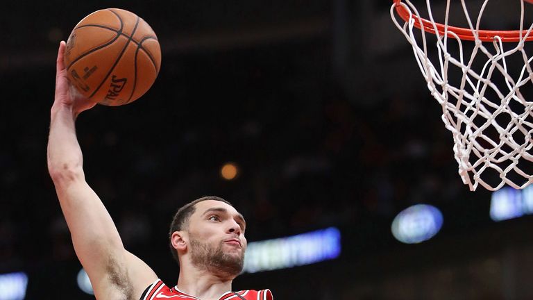 Zach LaVine of the Chicago Bulls dunks against the Washington Wizards