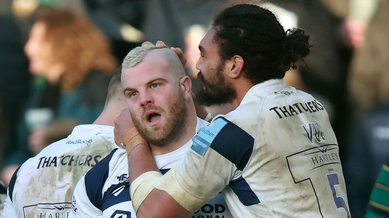 Lewis Thiede is congratulated by Christopher Vui after scoring Bristol's second try