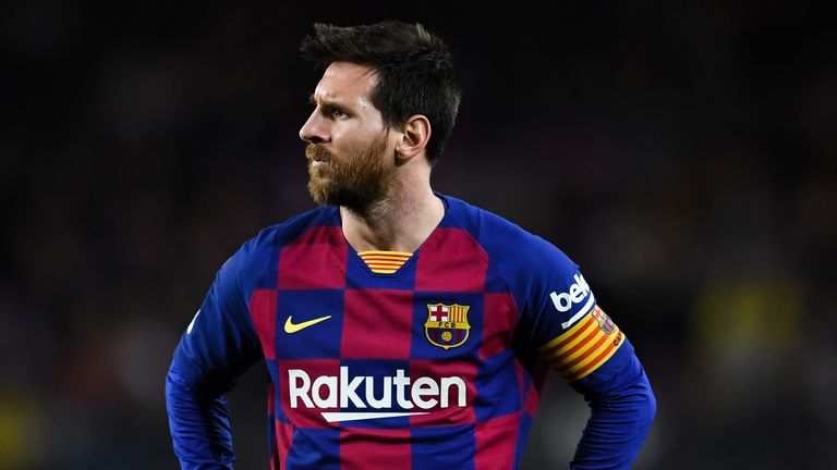 Lionel Messi was involved in a dispute with Eric Abidal after recent performances were questioned by Barcelona&#39;s technical secretary 