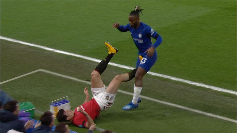 Maguire kick on Batshuayi