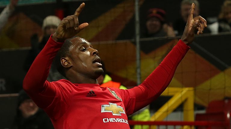 Odion Ighalo anotó en su primera apertura para el Manchester United el jueves