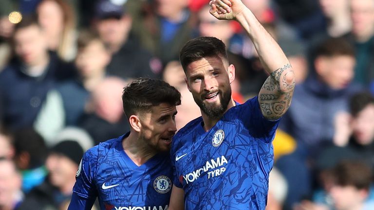 Olivier Giroud celebrates his goal against Spurs