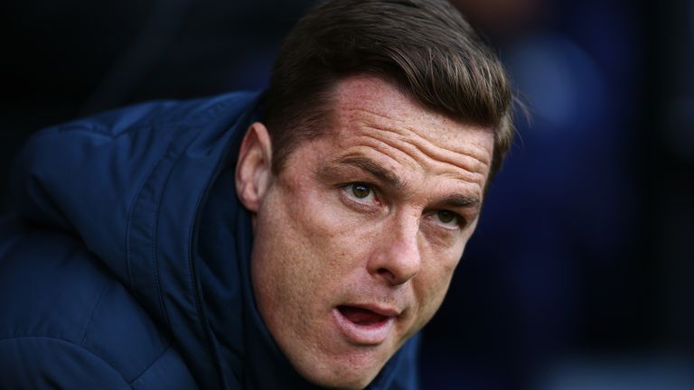 Scott Parker, manager of Fulham looks on during the Sky Bet Championship match between Fulham and Huddersfield Town at Craven Cottage on February 01, 2020 in London, England.