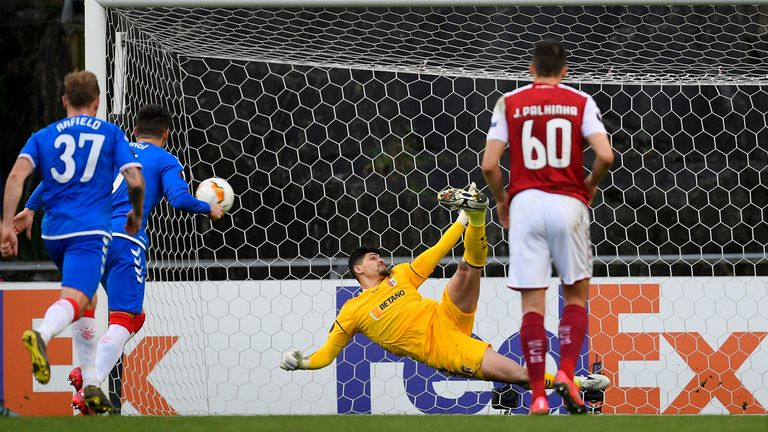 Matheus Magalhaes keeps out Hagi's effort from 12 yards