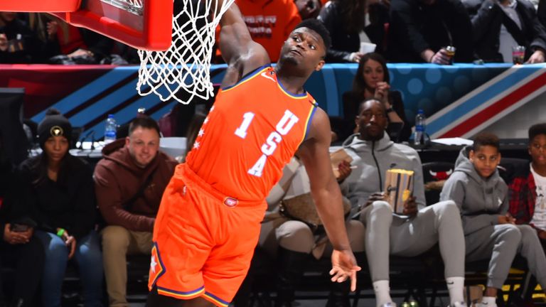 Zion Williamson throws down a dunk during the RIsing Stars Game