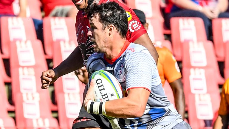 JOHANNESBURG, SOUTH AFRICA - FEBRUARY 15:  Ruhan Nel of the Stormers with the ball during the Super Rugby match between Emirates Lions and DHL Stormers at Emirates Airline Park on February 15, 2020 in Johannesburg, South Africa. (Photo by Sydney Seshibedi/Gallo Images) 