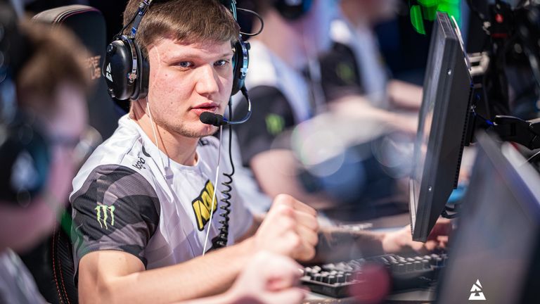 s1mple is full of praise for Complexity (Credit: BLAST)