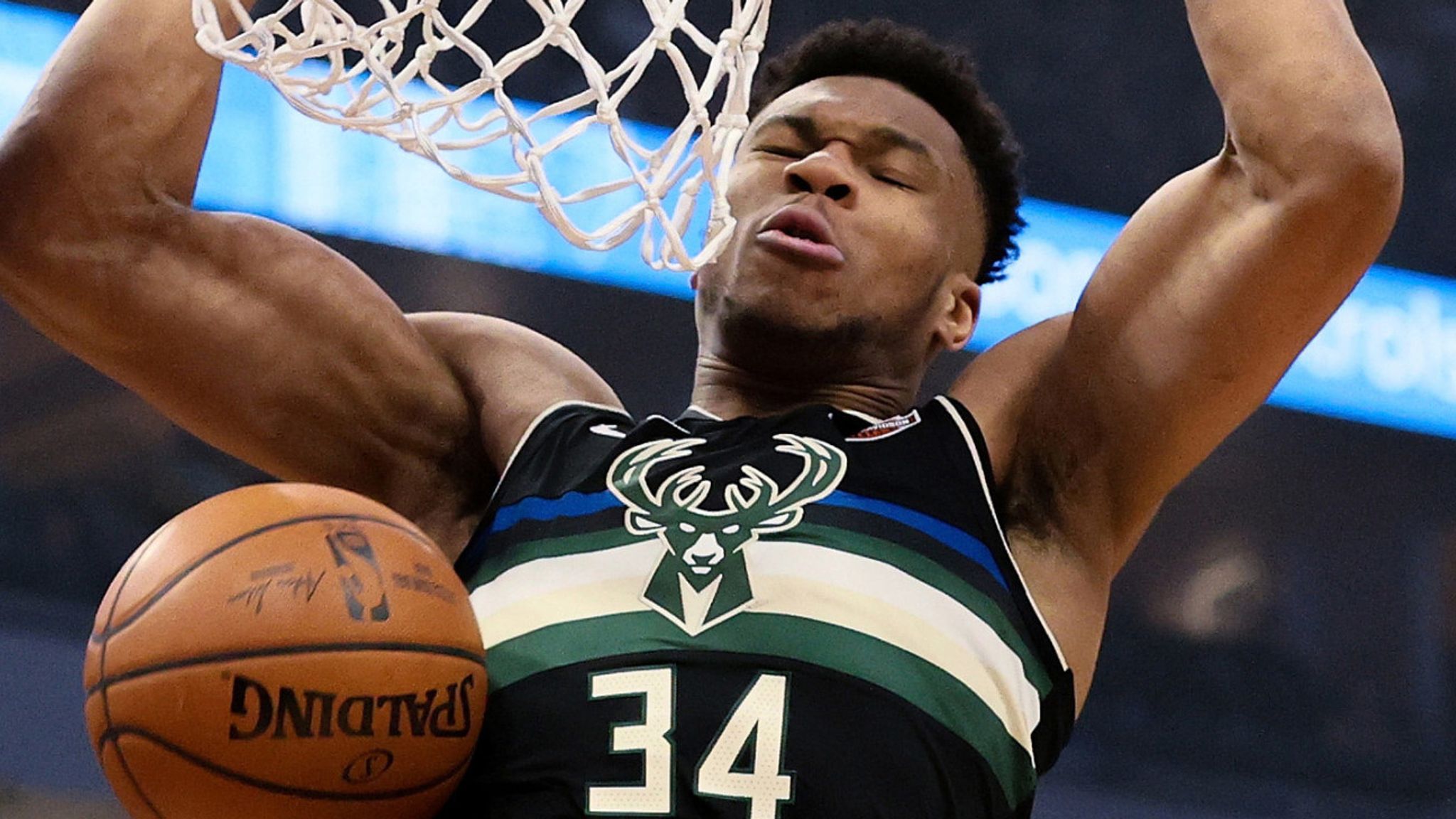 Alex Antetokounmpo, brother of Giannis, to play pro in Europe