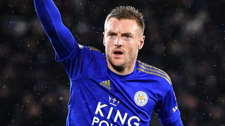 Jamie Vardy was back among the goals as Leicester thrashed Aston Villa on Monday Night Football