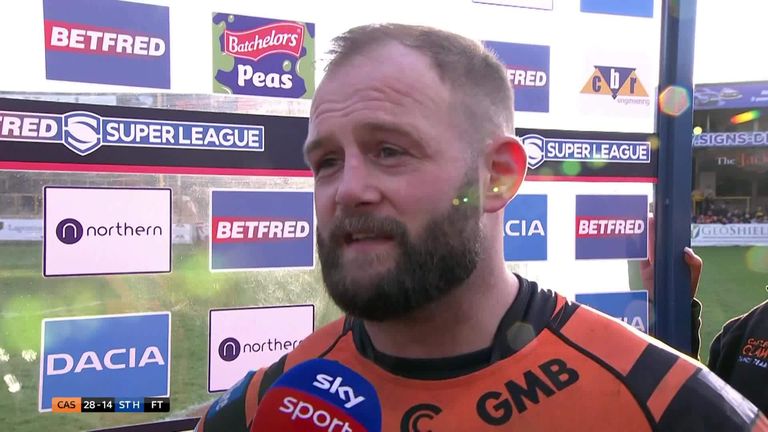Castleford Tigers 28-14 St Helens: Derrell Olpherts crosses twice to down  Super League champions