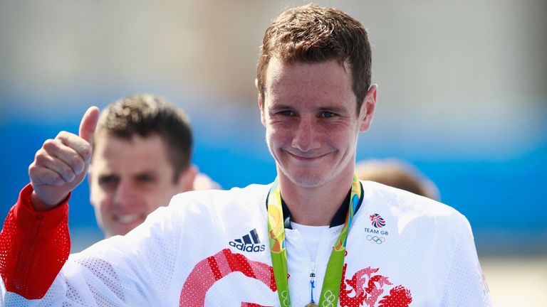 Alistair Brownlee says he will make a third Olympic Games appearance in 2021