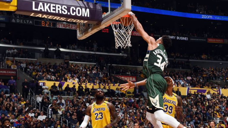 Giannis Antetokounmpo of the Milwaukee Bucks dunks the ball during the game against the Los Angeles Lakers