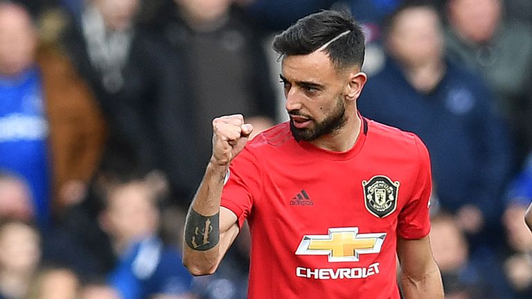 Bruno Fernandes scored from long range to bring United level