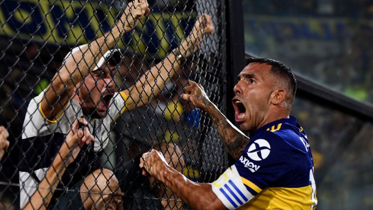 BUENOS AIRES, ARGENTINA - MARCH 07: during a match between Boca Juniors and Gimnasia as part of Superliga 2019/20 at Estadio Alberto J. Armando on March 8, 2020 in Buenos Aires, Argentina. (Photo by Rodrigo Valle/Getty Images)