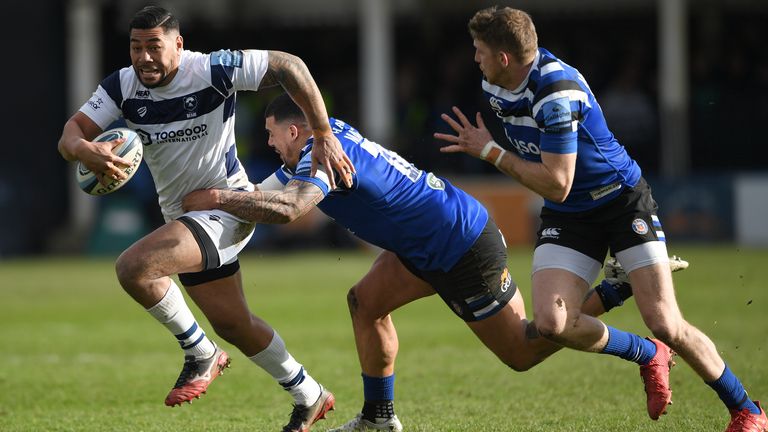 Charles Piutau breaks for Bristol