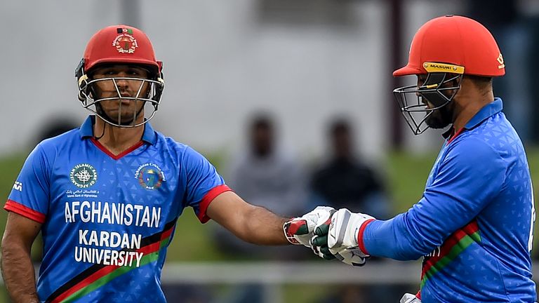Najibullah Zadran (L) and Samiullah Shinwari put together a partnership of 63 as Afghanistan beat Ireland by 11 runs (DLS) in the first T20I