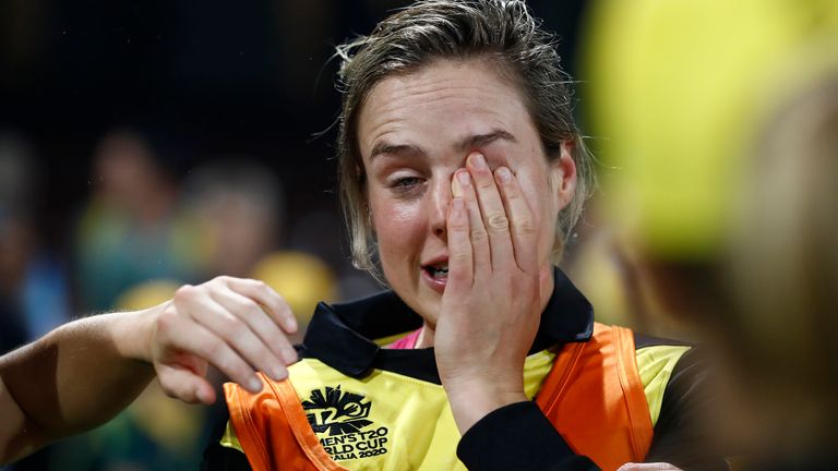 Injured Ellyse Perry can&#39;t hide her emotions after Australia beat South Africa to qualify for Sunday&#39;s final