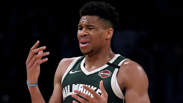Giannis Antetokounmpo shows his frustration during the Milwaukee Bucks' loss to the Los Angeles Lakers