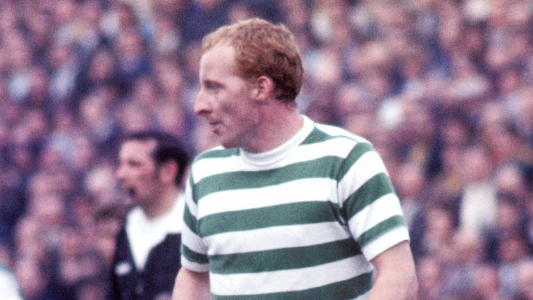 Jimmy Johnstone in action for Celtic during the 1969/70 season