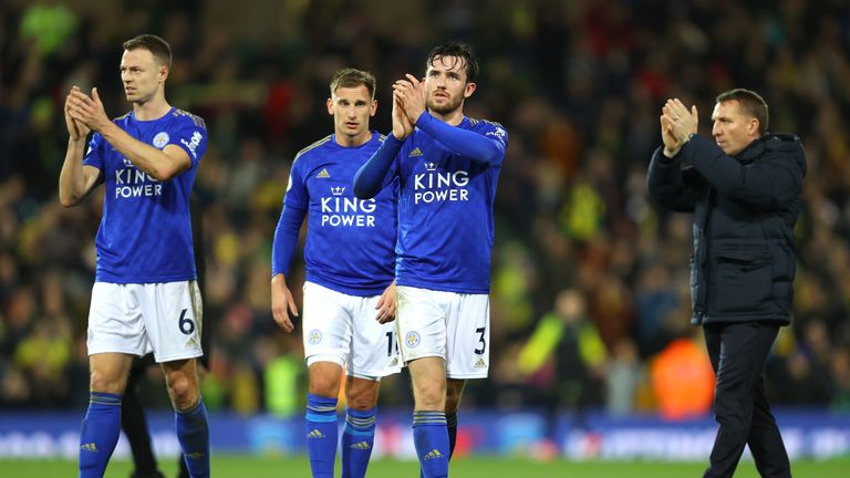 Leicester ha ayudado a un supermercado local a reponer las estanterías