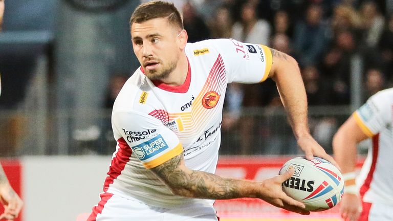 Picture by Laurent Selles/Catalan Dragons/via SWpix.com - 01/02/2020 - Rugby League - Super League - Catalans Dragons v Huddersfield Giants - Stade Gilbert Brutus, Perpignan - France - Michael McIlorum.