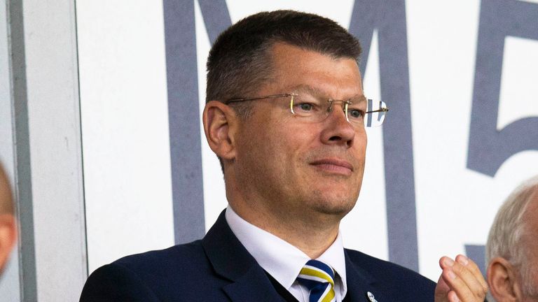 Los guardabosques han pedido la suspensión del presidente ejecutivo de SPFL, Neil Doncaster