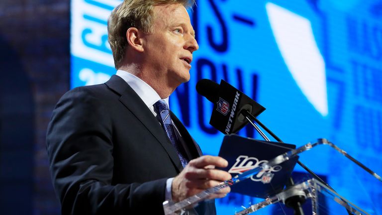 NFL commissioner Roger Goodell received unanimous approval from his executive committee to hold the draft as scheduled in April