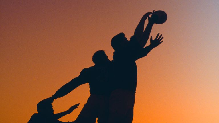rugby union silhouette