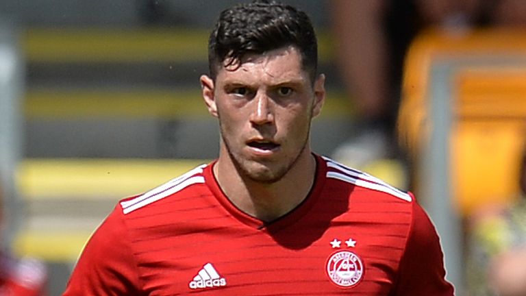 McKenna 'likely to miss the rest of the season' after hamstring injury against St Mirren 