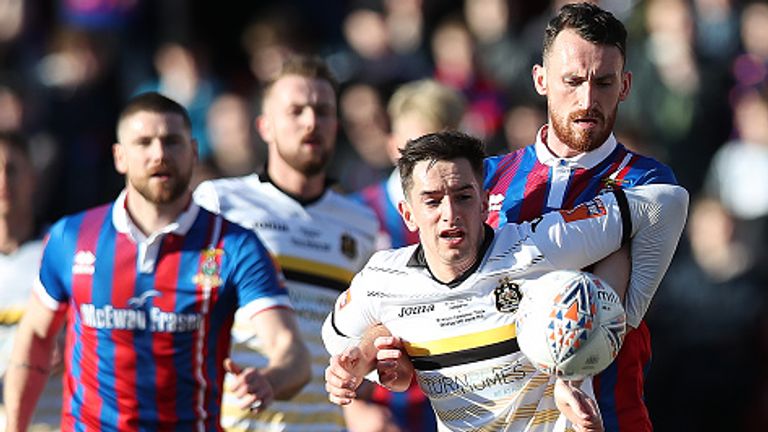 Dumbarton players and staff agree to defer wages during coronavirus crisis
