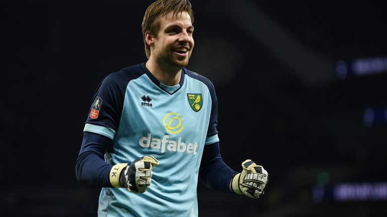 Tim Krul fue el héroe de Norwich en la noche