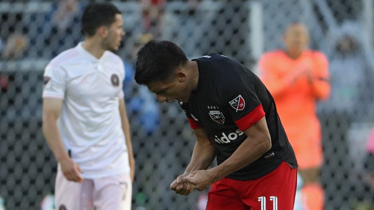 Yamil Asad of DC United celebrates his goal against the Inter Miami