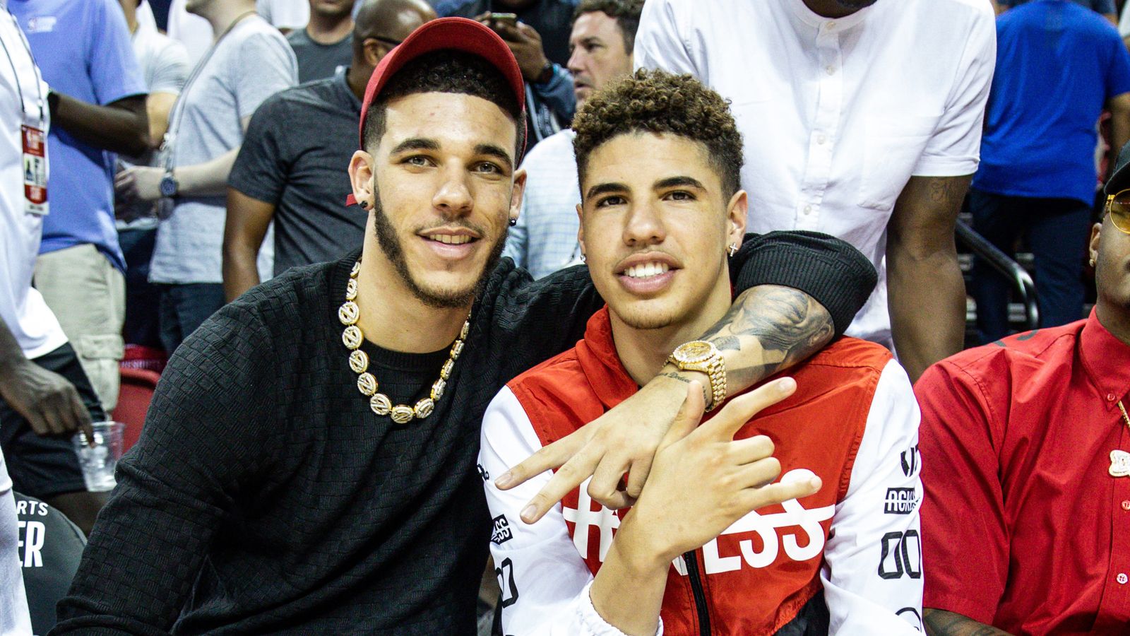 Ball brothers set to sign with JayZ's Roc Nation Sports NBA News