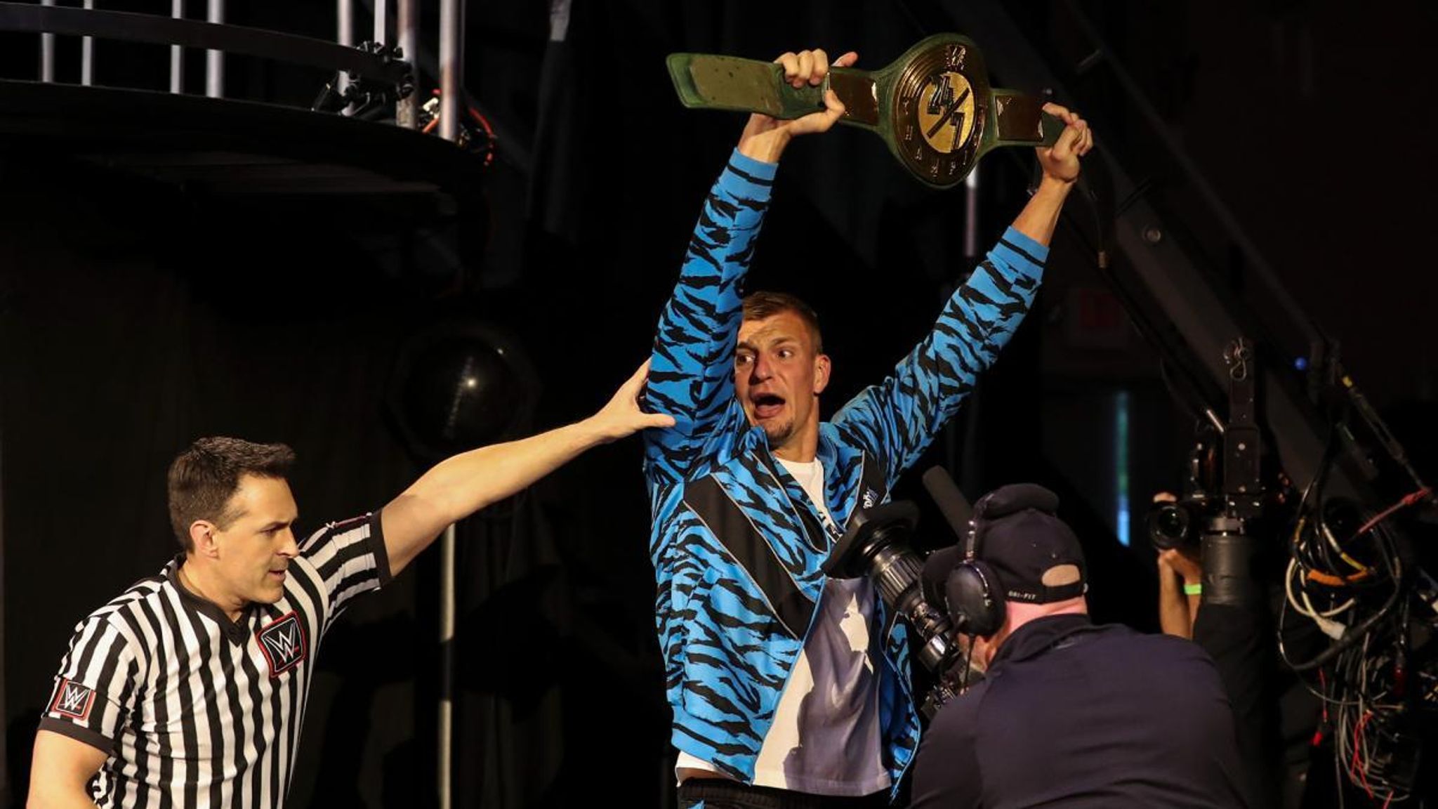 Rob Gronkowski Hosts, Wins WrestleMania 24/7 Championship