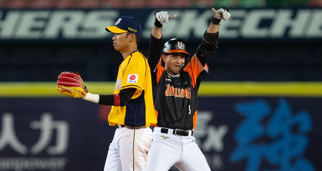 Taiwan Baseball Returns With Robots And Mannequins Replacing Fans Football News Sky Sports