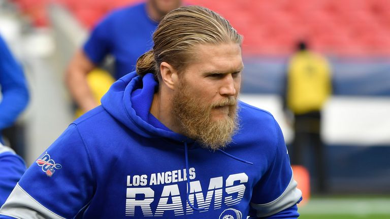 Clay Matthews returns home to LA; signs with Rams