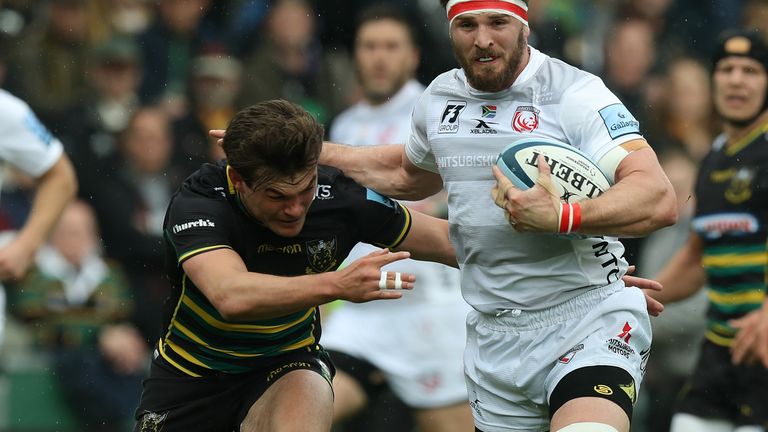 NORTHAMPTON, ENGLAND - APRIL 07: Jaco Kriel of Gloucester holds off George Furbank during the Gallagher Premiership Rugby match between Northampton Saints and Gloucester Rugby at Franklin's Gardens on April 07, 2019 in Northampton, United Kingdom. (Photo by David Rogers/Getty Images)