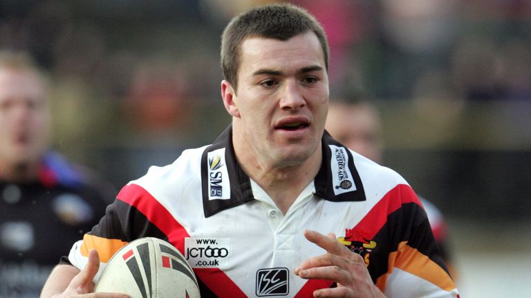 Pix: John Clifton/SWpix.com. Rugby League, Super League, season 2005. Bradford Bulls v Wakefield Trinity Wildcats 12/02/2005..COPYRIGHT PICTURE>>SIMON WILKINSON>>01943 608782>>..Iestyn Harris - Bradford