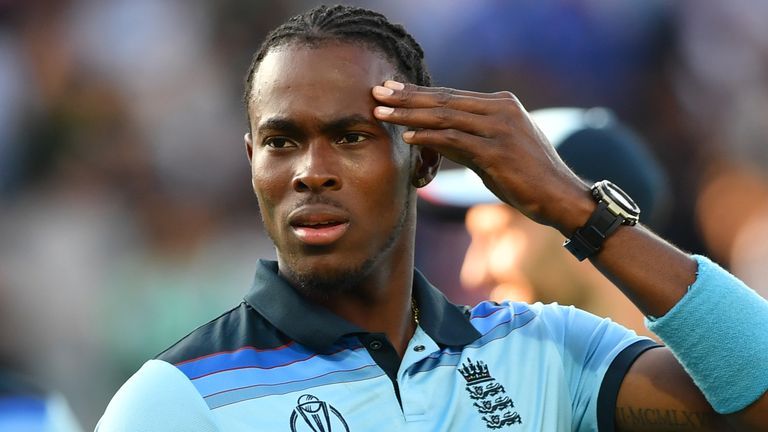 El jugador de bolos rápido de Inglaterra Jofra Archer dice que perdió su medalla de ganador de la Copa Mundial de Cricket