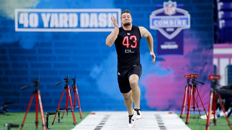 Willekes ran an official 4.87 in the 40-yard dash at the combine