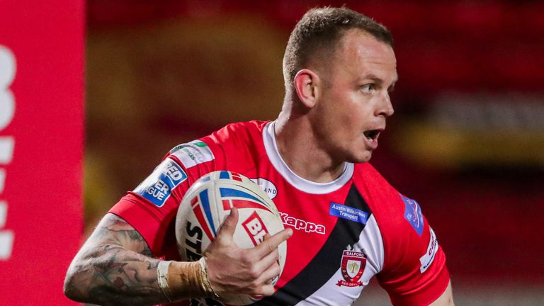 Picture by Alex Whitehead/SWpix.com - 14/02/2020 - Rugby League - Betfred Super League - Salford Red Devils v Huddersfield Giants - AJ Bell Stadium, Salford, England - Salford’s Kevin Brown.