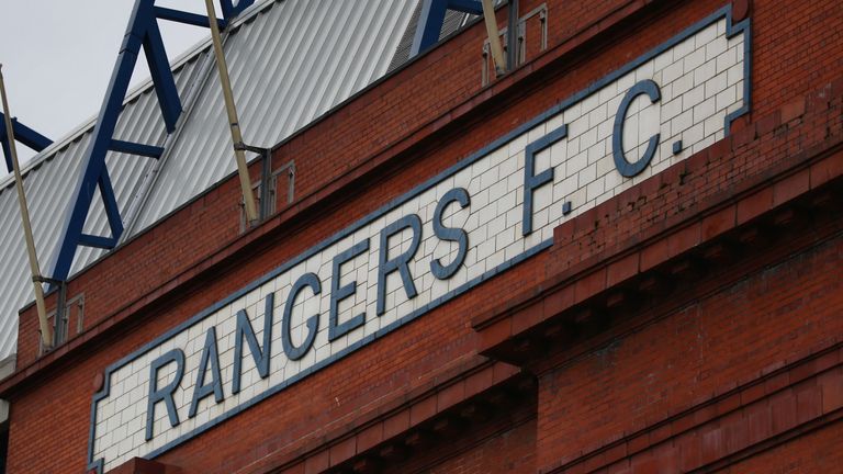 Los Rangers siguen descontentos con el manejo del proceso por parte de SPFL que llevó a que las ligas por debajo de la Premier League escocesa terminen prematuramente
