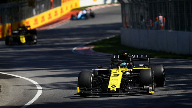 MONTREAL, QUEBEC - JUNE 09: Daniel Ricciardo of Australia driving the (3) Renault Sport Formula One Team RS19 on track during the F1 Grand Prix of Canada at Circuit Gilles Villeneuve on June 09, 2019 in Montreal, Canada. (Photo by Mark Thompson/Getty Images)