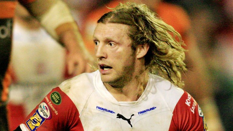 Pix: Chris Mangnall/SWpix.com, Rugby League, Super League. 27/02/09 St Helens Saints v Hull KR....picture copyright>>Simon Wilkinson>>07811267 706>>....St Helens's (7) Sean Long