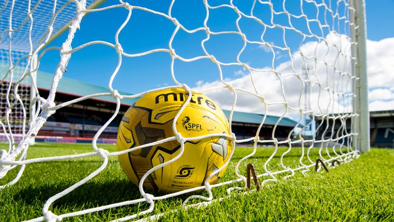 13/08/16 LADBROKES PREMIERSHIP.DUNDEE v RANGERS.DENS PARK - DUNDEE.A ball sits in the net at Dens Park