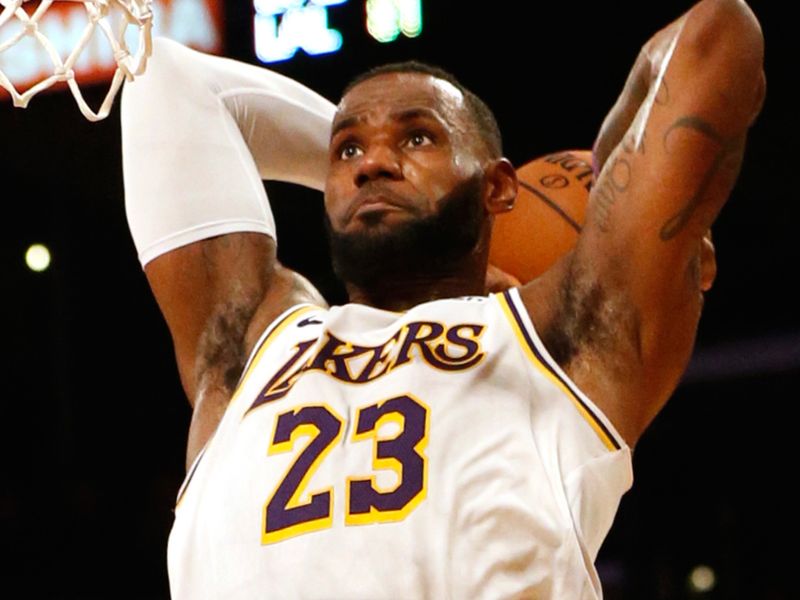 Lakers: LeBron James Considering Not Signing Contract Extension with LA -  All Lakers