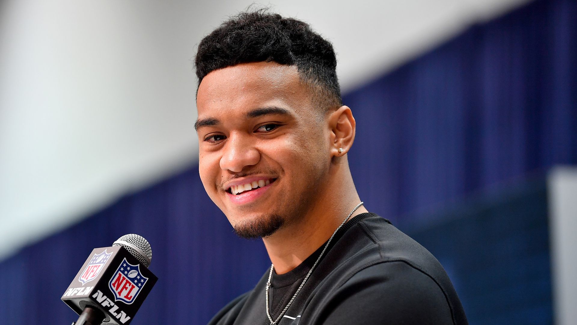 Tua, Dolphins agree four-year, $30.28M deal