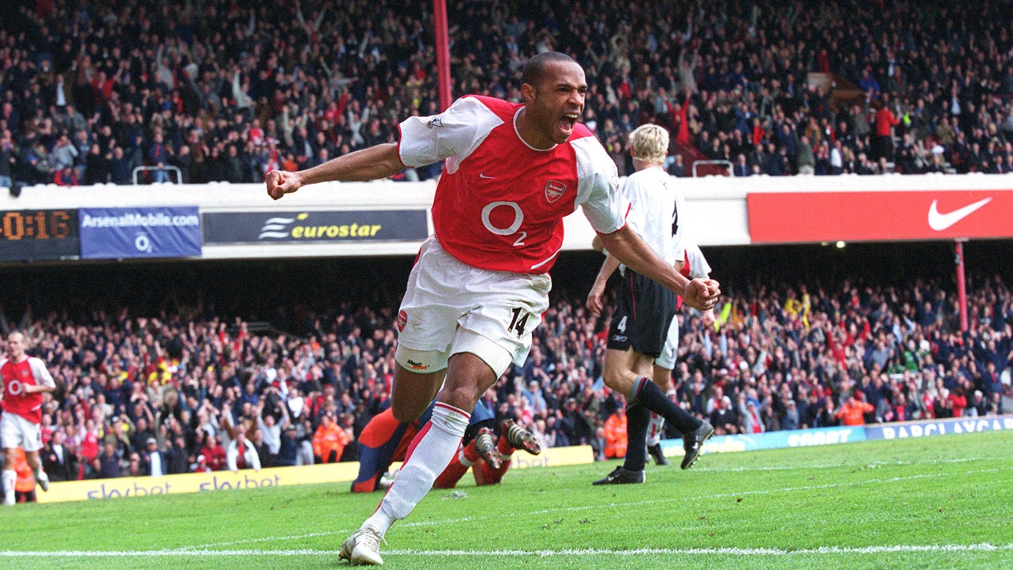 Thierry Henry Remembers His Favourite Arsenal Goals At Highbury ...